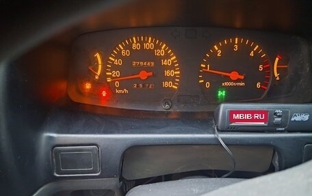 Mitsubishi L200 III рестайлинг, 2006 год, 1 000 000 рублей, 9 фотография