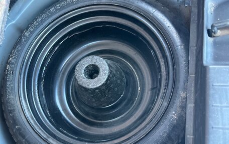 Toyota Yaris III рестайлинг, 2007 год, 485 000 рублей, 12 фотография