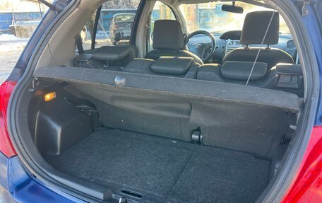 Toyota Yaris III рестайлинг, 2007 год, 485 000 рублей, 10 фотография