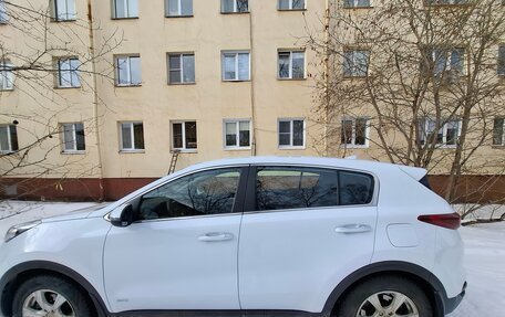 KIA Sportage IV рестайлинг, 2021 год, 3 000 000 рублей, 4 фотография