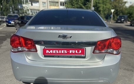 Chevrolet Cruze II, 2011 год, 660 000 рублей, 3 фотография