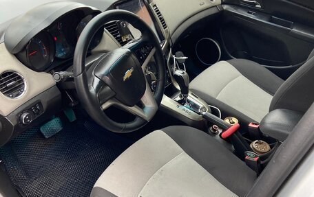 Chevrolet Cruze II, 2011 год, 660 000 рублей, 12 фотография