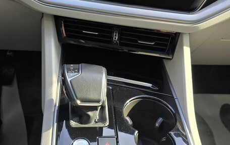 Volkswagen Touareg III, 2020 год, 5 450 000 рублей, 12 фотография