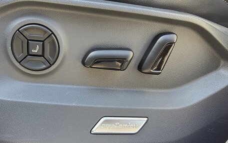 Volkswagen Touareg III, 2020 год, 5 450 000 рублей, 9 фотография