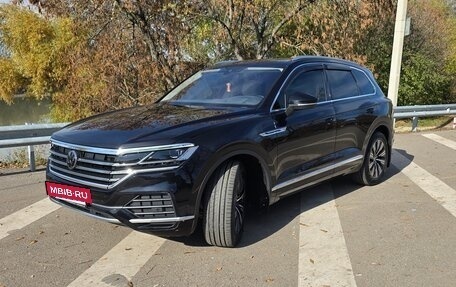 Volkswagen Touareg III, 2020 год, 5 450 000 рублей, 6 фотография