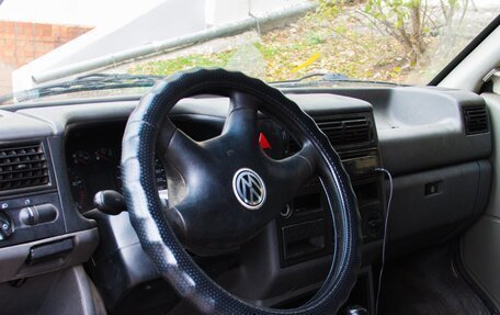 Volkswagen Transporter T4, 2002 год, 790 000 рублей, 5 фотография