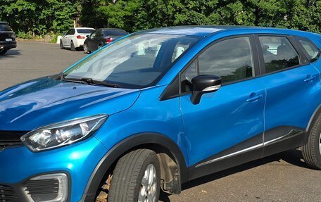 Renault Kaptur I рестайлинг, 2016 год, 1 130 000 рублей, 2 фотография