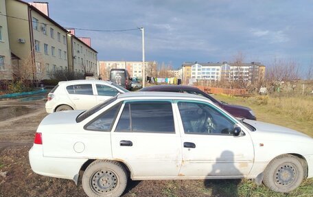 Daewoo Nexia I рестайлинг, 2010 год, 130 000 рублей, 3 фотография