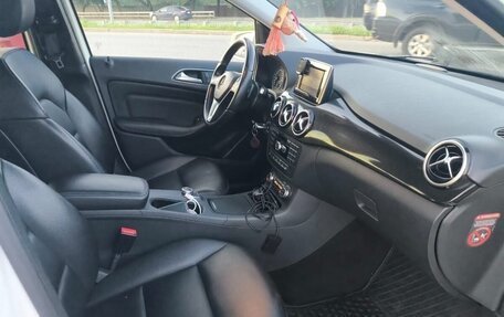 Mercedes-Benz B-Класс, 2014 год, 1 200 000 рублей, 1 фотография