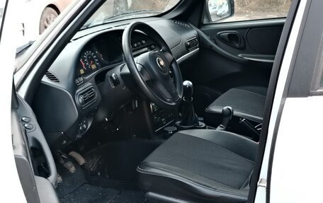 Chevrolet Niva I рестайлинг, 2013 год, 580 000 рублей, 10 фотография