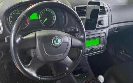 Skoda Fabia II, 2010 год, 660 000 рублей, 15 фотография