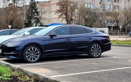 Hyundai Sonata VIII, 2019 год, 2 100 000 рублей, 10 фотография