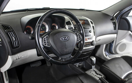 KIA cee'd I рестайлинг, 2008 год, 635 000 рублей, 19 фотография