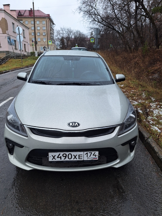 KIA Rio IV, 2017 год, 1 050 000 рублей, 2 фотография