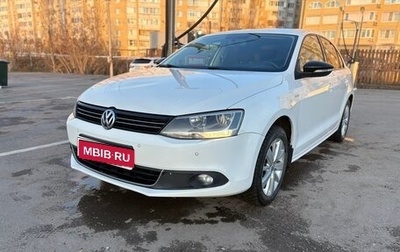 Volkswagen Jetta VI, 2013 год, 1 240 000 рублей, 1 фотография