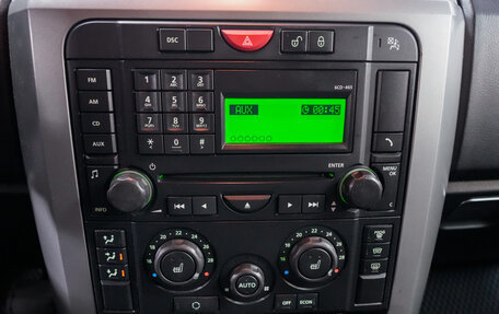 Land Rover Discovery III, 2007 год, 1 150 000 рублей, 19 фотография