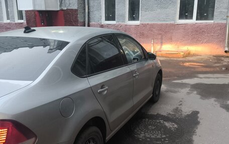 Volkswagen Polo VI (EU Market), 2018 год, 1 000 000 рублей, 1 фотография