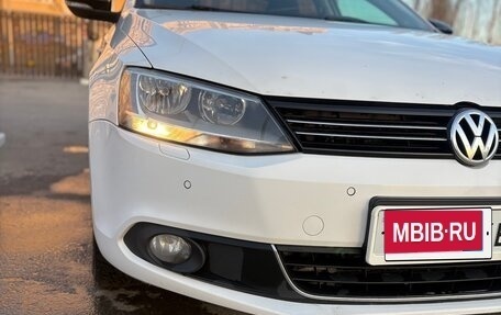 Volkswagen Jetta VI, 2013 год, 1 240 000 рублей, 11 фотография