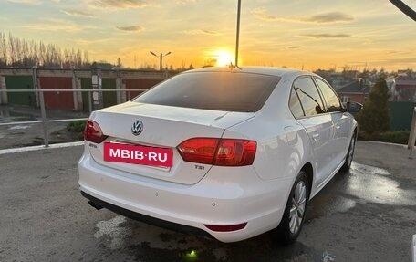 Volkswagen Jetta VI, 2013 год, 1 240 000 рублей, 6 фотография