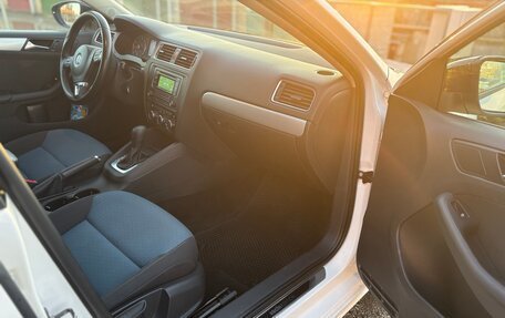 Volkswagen Jetta VI, 2013 год, 1 240 000 рублей, 20 фотография