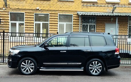 Toyota Land Cruiser 200, 2016 год, 6 500 000 рублей, 8 фотография