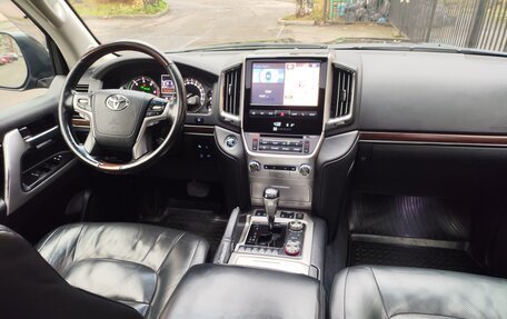 Toyota Land Cruiser 200, 2016 год, 6 500 000 рублей, 15 фотография