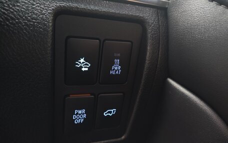 Toyota Land Cruiser 200, 2016 год, 6 500 000 рублей, 26 фотография