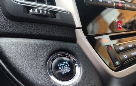 Toyota Land Cruiser 200, 2016 год, 6 500 000 рублей, 23 фотография