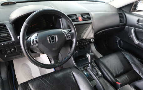 Honda Accord VII рестайлинг, 2005 год, 959 000 рублей, 12 фотография