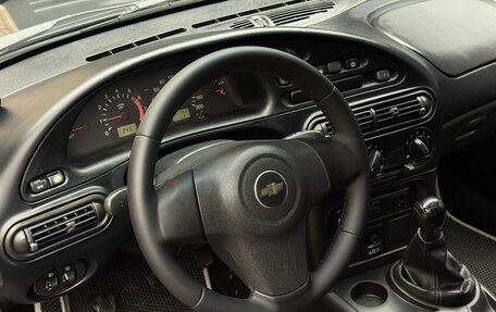 Chevrolet Niva I рестайлинг, 2015 год, 649 000 рублей, 10 фотография