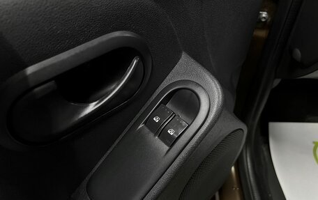 Renault Duster I рестайлинг, 2012 год, 825 000 рублей, 20 фотография