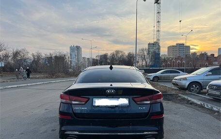 KIA Optima IV, 2018 год, 1 900 000 рублей, 6 фотография