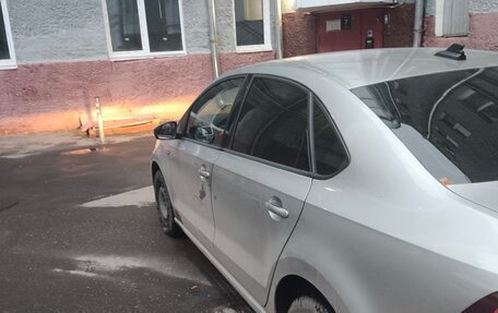 Volkswagen Polo VI (EU Market), 2018 год, 1 000 000 рублей, 4 фотография