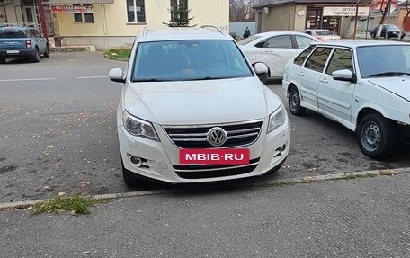 Volkswagen Tiguan I, 2008 год, 940 000 рублей, 3 фотография