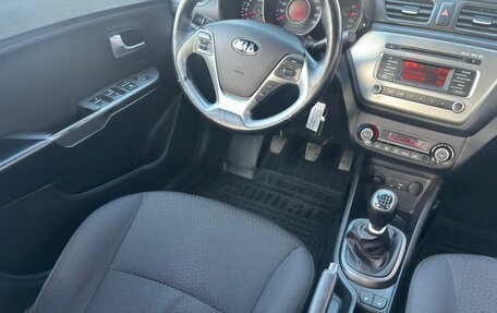 KIA Rio III рестайлинг, 2016 год, 999 000 рублей, 10 фотография