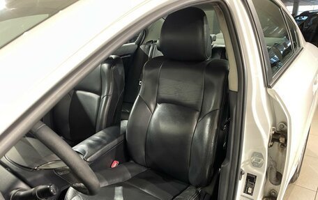 Toyota Avensis III рестайлинг, 2010 год, 1 070 000 рублей, 12 фотография