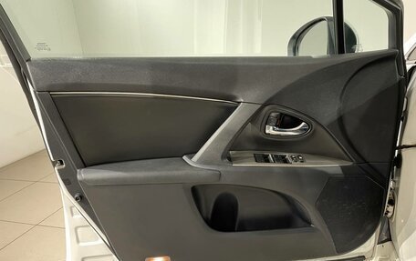 Toyota Avensis III рестайлинг, 2010 год, 1 070 000 рублей, 17 фотография