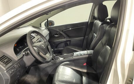 Toyota Avensis III рестайлинг, 2010 год, 1 070 000 рублей, 13 фотография