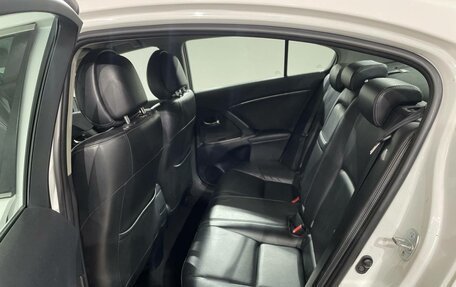 Toyota Avensis III рестайлинг, 2010 год, 1 070 000 рублей, 16 фотография