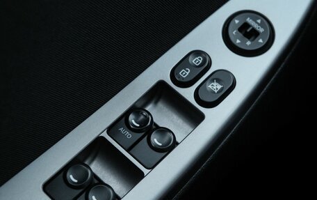 Hyundai Solaris II рестайлинг, 2016 год, 1 068 000 рублей, 11 фотография