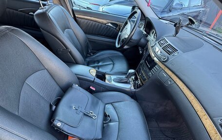 Mercedes-Benz E-Класс, 2006 год, 1 300 000 рублей, 8 фотография