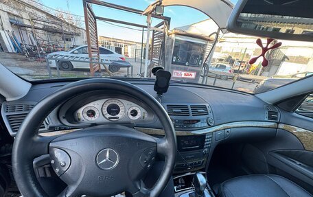 Mercedes-Benz E-Класс, 2006 год, 1 300 000 рублей, 20 фотография