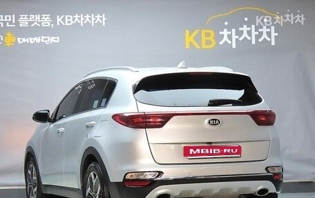 KIA Sportage IV рестайлинг, 2021 год, 1 790 062 рублей, 2 фотография