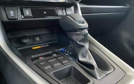 Toyota RAV4, 2025 год, 4 150 000 рублей, 18 фотография