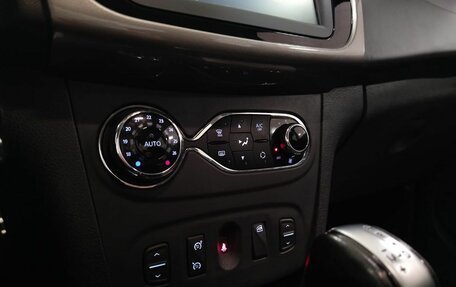 Renault Logan II, 2021 год, 1 328 000 рублей, 14 фотография