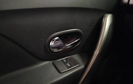 Renault Logan II, 2021 год, 1 328 000 рублей, 18 фотография