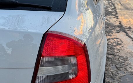 Skoda Octavia, 2011 год, 1 000 000 рублей, 10 фотография