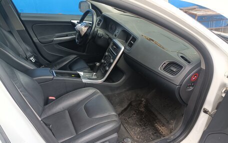 Volvo S60 III, 2010 год, 295 000 рублей, 6 фотография