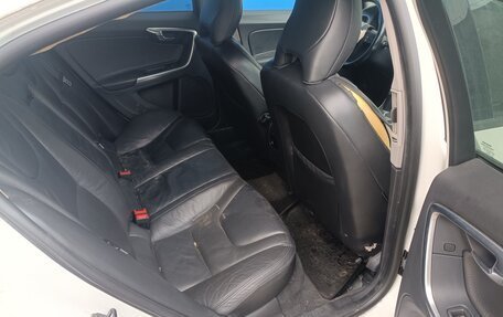 Volvo S60 III, 2010 год, 295 000 рублей, 7 фотография