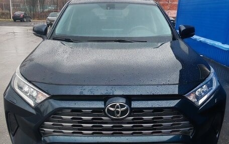 Toyota RAV4, 2020 год, 2 700 000 рублей, 3 фотография